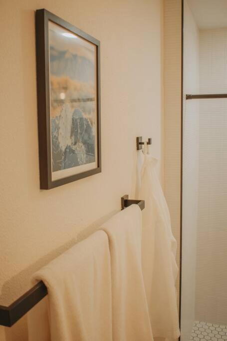 Prickly Pear At Cactus Flower-Hot Tub-Pet Friendly-No Pet Fees! Albuquerque Bagian luar foto