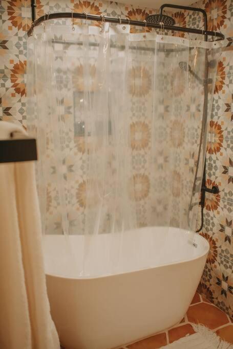 Prickly Pear At Cactus Flower-Hot Tub-Pet Friendly-No Pet Fees! Albuquerque Bagian luar foto