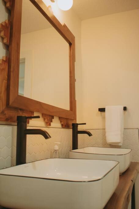 Prickly Pear At Cactus Flower-Hot Tub-Pet Friendly-No Pet Fees! Albuquerque Bagian luar foto