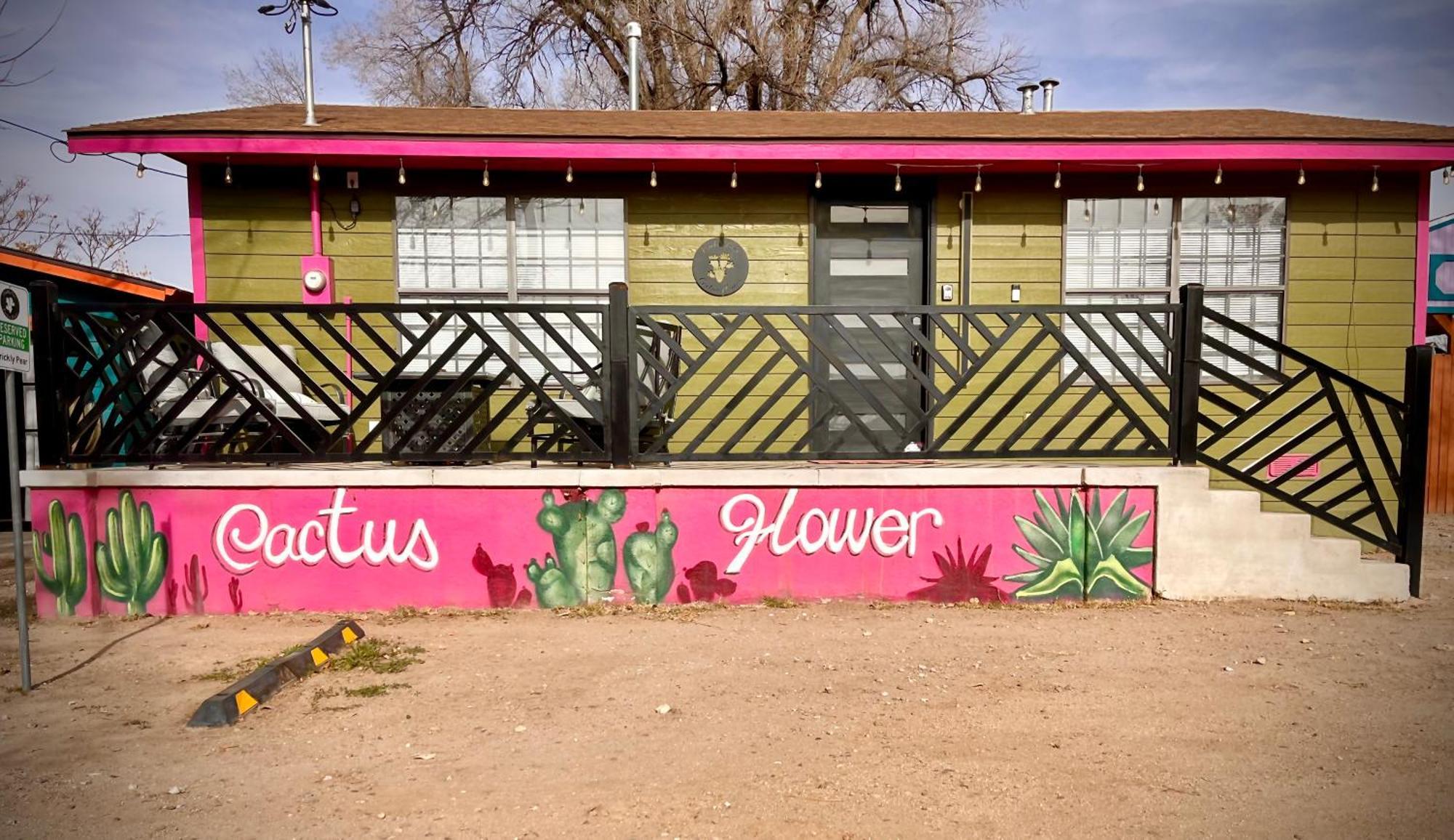 Prickly Pear At Cactus Flower-Hot Tub-Pet Friendly-No Pet Fees! Albuquerque Bagian luar foto